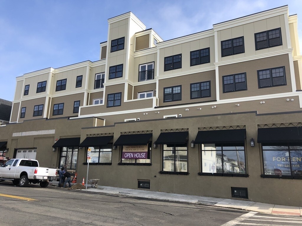 371-375 Main St, Everett, MA for sale Primary Photo- Image 1 of 1