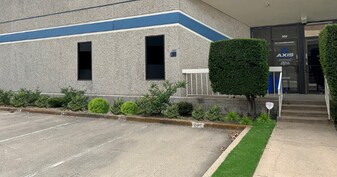 Woodlands Business Center - Loft