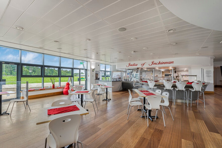 Greenock Rd, Inchinnan for lease - Interior Photo - Image 3 of 7