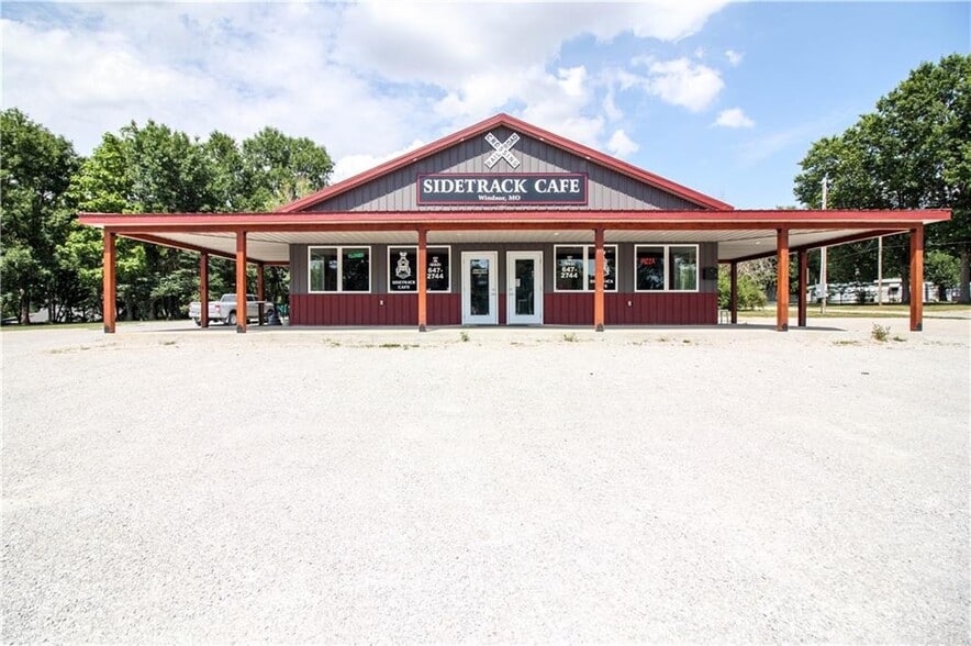 800 W Benton St, Windsor, MO for sale - Primary Photo - Image 1 of 1