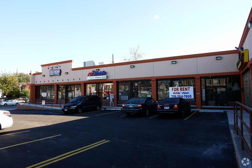 205-20 Jamaica Ave, Hollis, NY for lease - Building Photo - Image 3 of 9