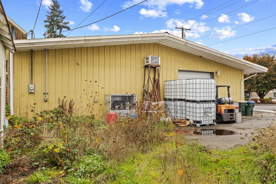 138 Hodgden N st, Tenino, WA for lease - Building Photo - Image 2 of 18