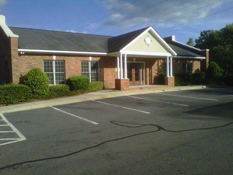 6433 Bannington Rd, Charlotte, NC 28226 - Office for Lease | LoopNet