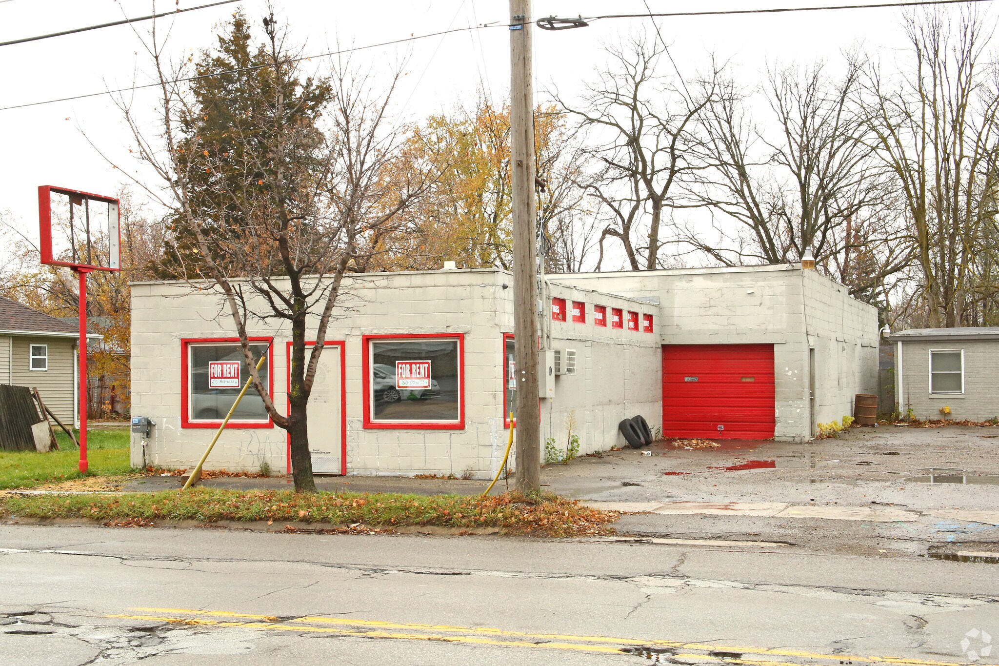 4106 Fenton Rd, Flint, MI for sale Primary Photo- Image 1 of 1