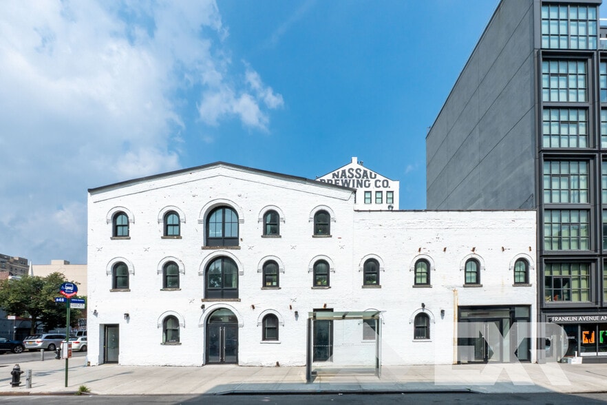 945 Bergen St, Brooklyn, NY for lease - Building Photo - Image 1 of 8