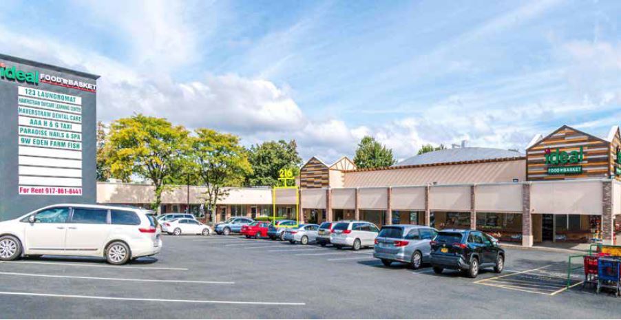 210-226 Route 9W, Haverstraw, NY for lease - Building Photo - Image 1 of 3