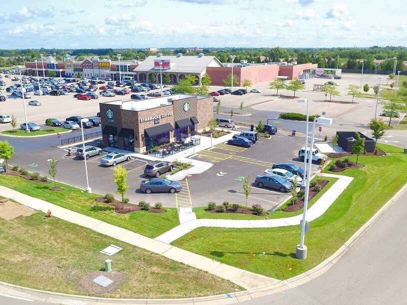 821 S Randall Rd, Elgin, IL 60123