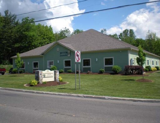 138 E Genesee St, Baldwinsville, NY for sale - Primary Photo - Image 1 of 1