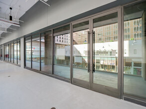 750 W 7th St, Los Angeles, CA for lease Building Photo- Image 2 of 9