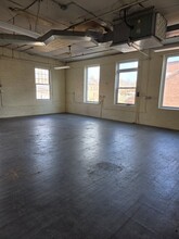 150 Front St, West Springfield, MA for lease Interior Photo- Image 2 of 7