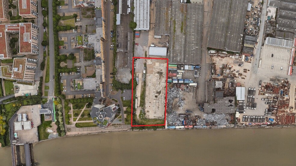 Thames Rd, London for lease - Aerial - Image 1 of 4