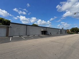 52 SW 5th Ct, Pompano Beach FL - Convenience Store