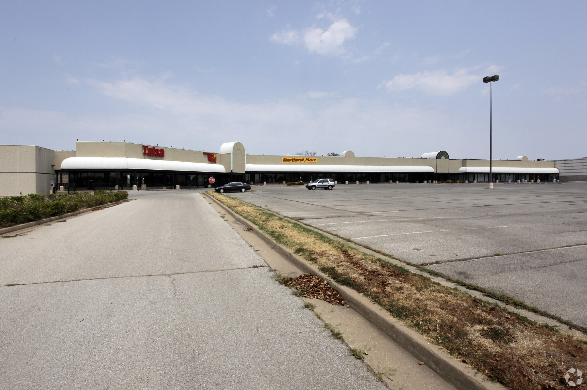 14205-14223 E 21st St, Tulsa, OK for sale Primary Photo- Image 1 of 1