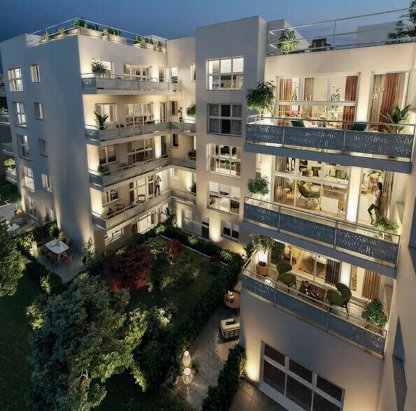 8 Rue Jean Baptiste Semanaz, Le Pré-Saint-Gervais for sale - Building Photo - Image 3 of 3