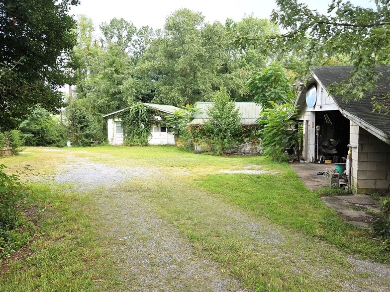 4184 Haywood Rd, Mills River, NC for sale - Building Photo - Image 2 of 5
