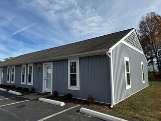 More details for 104 Homestead Dr, Forest, VA - Office for Lease