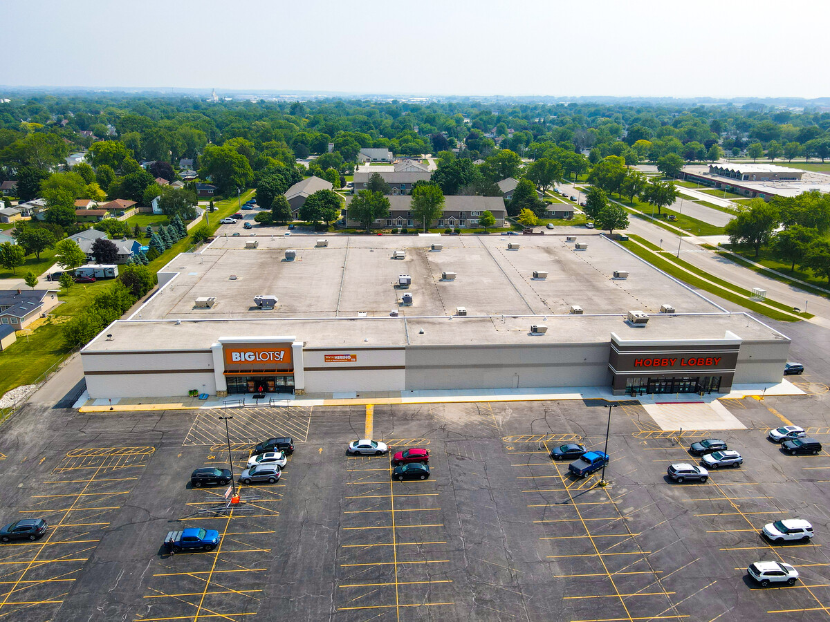 618 W Johnson St, Fond Du Lac, WI 54935 - Big Lots & Hobby Lobby | Fond ...