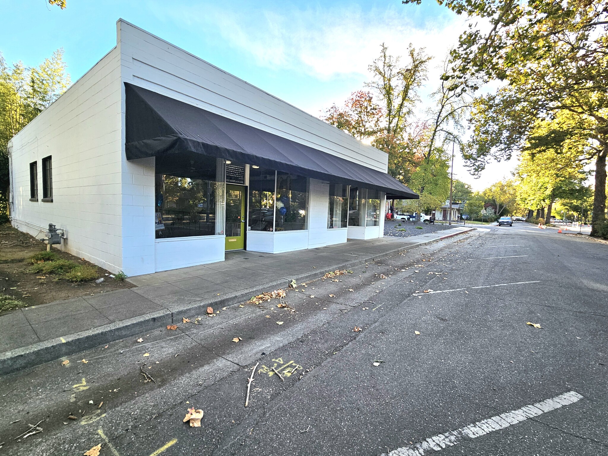 1218-1222 Esplanade Rd, Chico, CA for lease Building Photo- Image 1 of 6