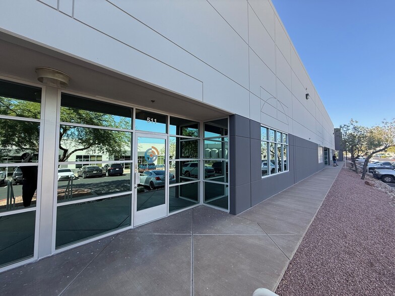 180 Cassia Way, Henderson, NV for lease - Building Photo - Image 2 of 8