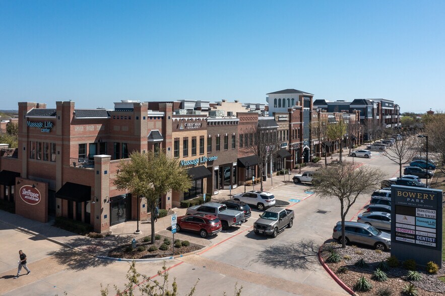 2570 Justin Rd, Highland Village, TX for lease - Building Photo - Image 2 of 8