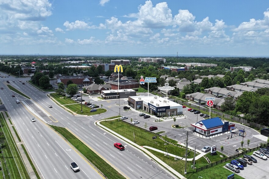 9903 Brownsboro Rd, Louisville, KY for sale - Building Photo - Image 2 of 11