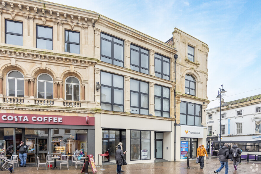 22 Fore St, Trowbridge for lease - Building Photo - Image 2 of 4