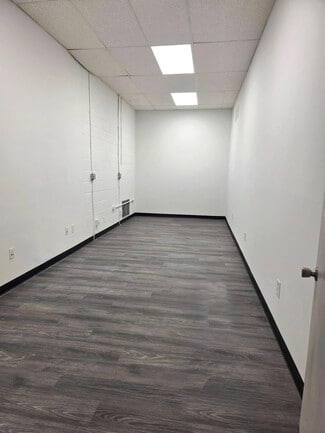 More details for 401-425 E Hunting Park Ave, Philadelphia, PA - Office for Lease