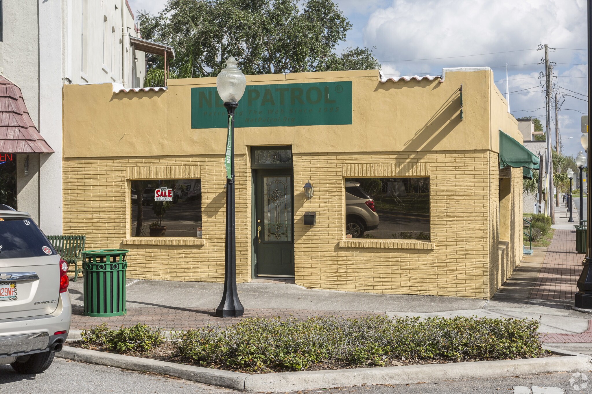 100 Circle Park Dr, Sebring, FL 33870