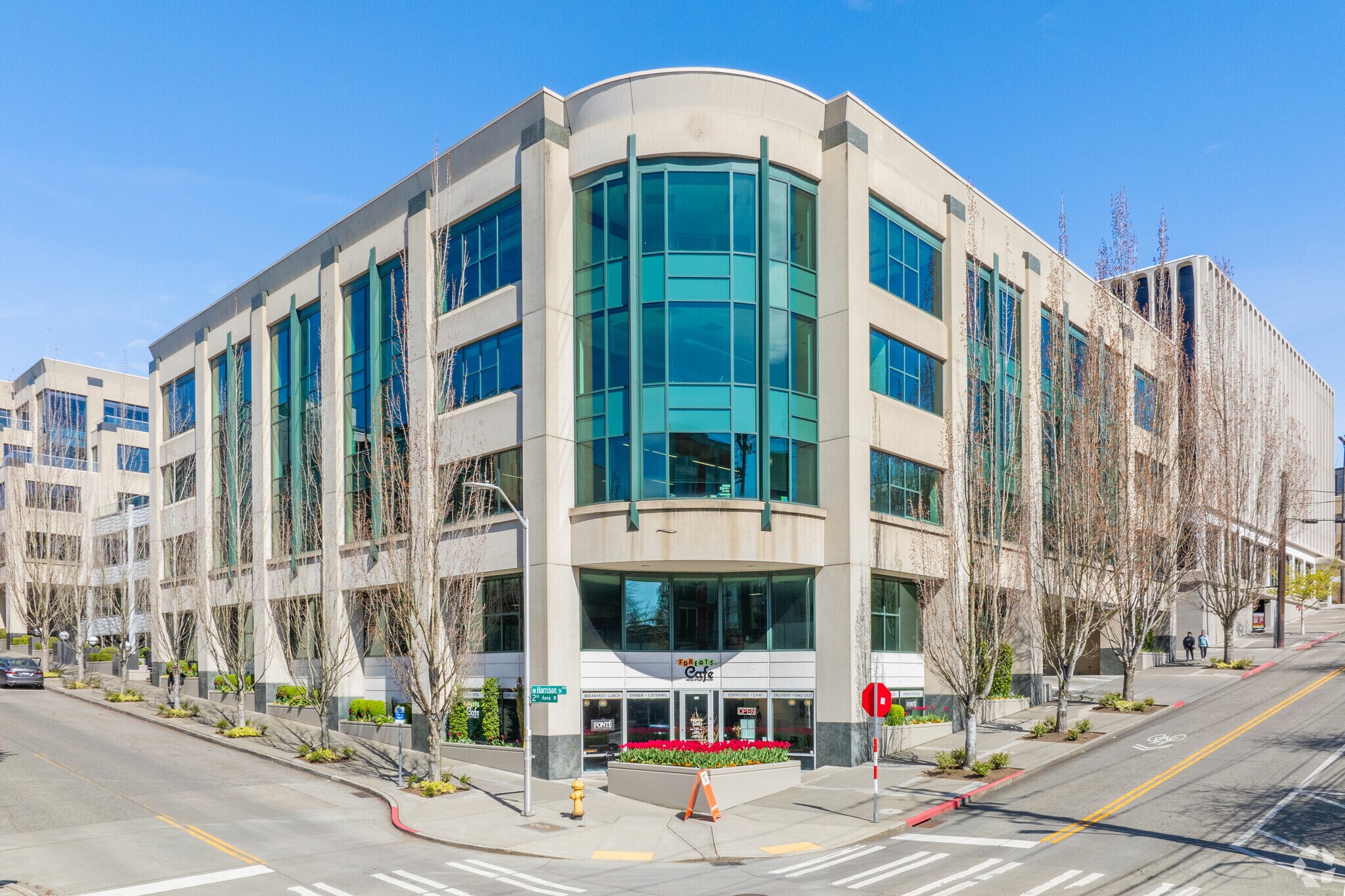 400 2nd Ave W, Seattle, WA for sale Primary Photo- Image 1 of 1