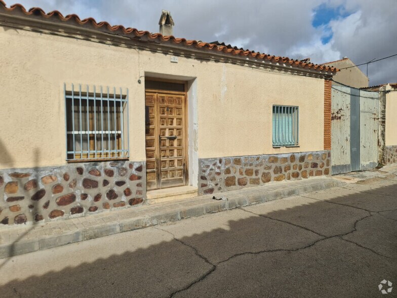 Calle Margarita, 2, Villacañas, Toledo for sale - Primary Photo - Image 1 of 3