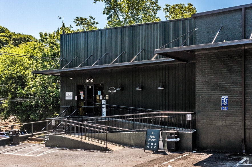 800 Forrest St NW, Atlanta, GA for lease - Building Photo - Image 1 of 14