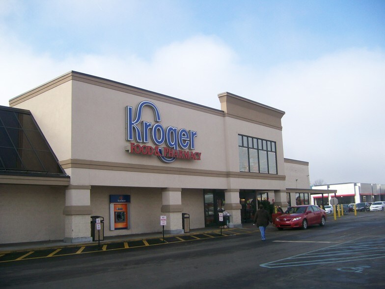 1433-1477 Maccorkle Ave, Saint Albans, WV for sale - Building Photo - Image 1 of 1