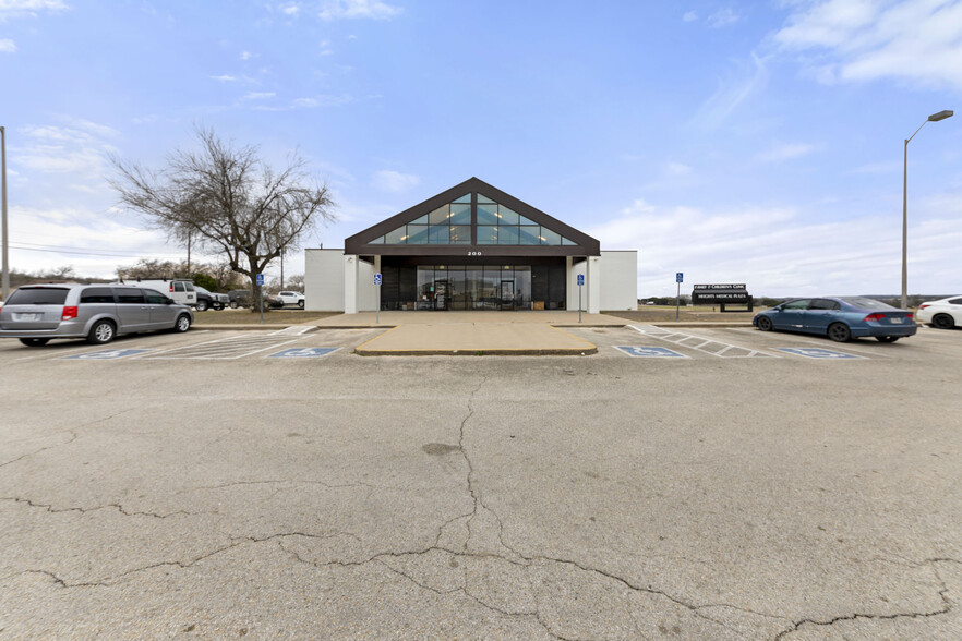 200 Nola Ruth Blvd, Harker Heights, TX for sale - Primary Photo - Image 1 of 1