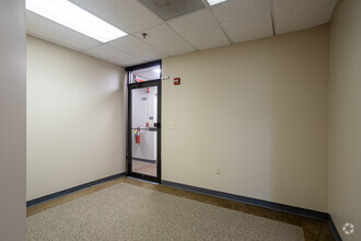 220 Forbes Rd, Braintree, MA for lease Interior Photo- Image 2 of 9