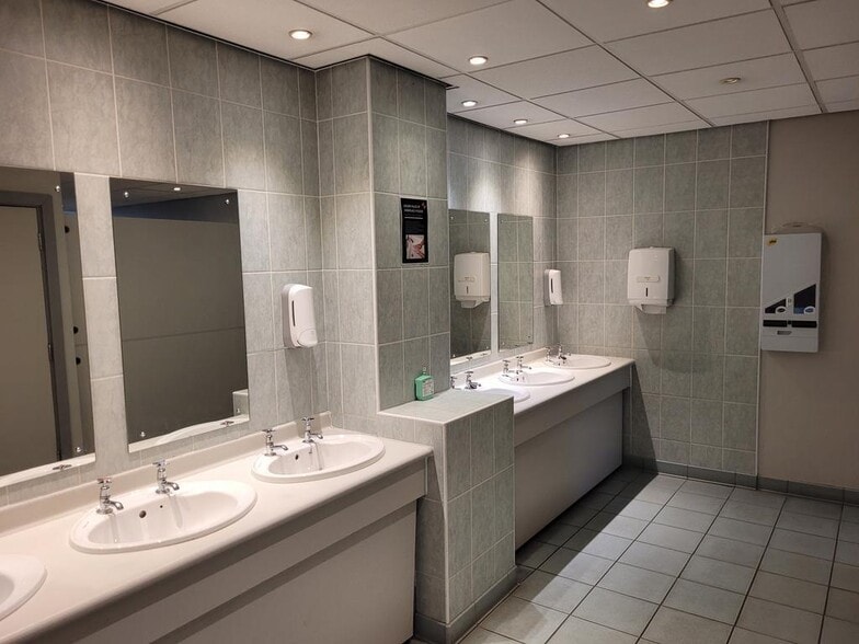 Carlyle Rd, Kirkcaldy for lease - Building Photo - Image 2 of 11