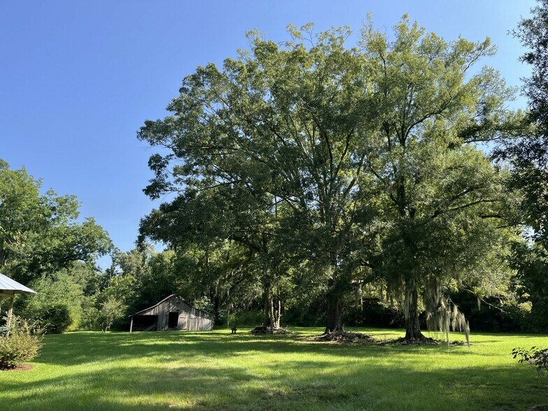 1862 LA-22, Madisonville, LA for sale - Building Photo - Image 3 of 19