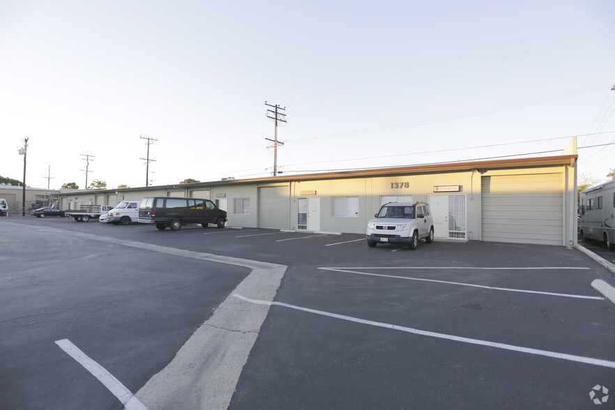 1378 Logan Ave, Costa Mesa, CA for lease - Building Photo - Image 2 of 2