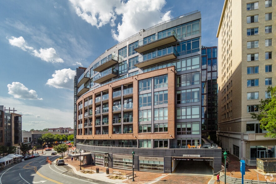 Bethesda Ave & Woodmont Ave, Bethesda, MD for lease - Building Photo - Image 2 of 4