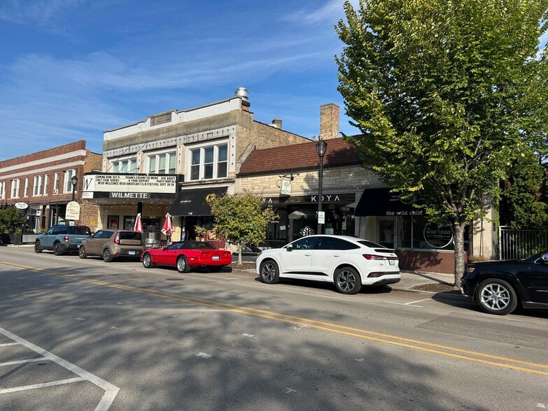 1114-1116 Central Ave, Wilmette, IL for lease - Building Photo - Image 2 of 8