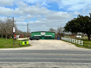 3587 FM 2668, Bay City, TX for lease Building Photo- Image 2 of 8