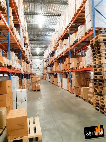 Flex in Cherisy for sale - Building Photo - Image 3 of 4