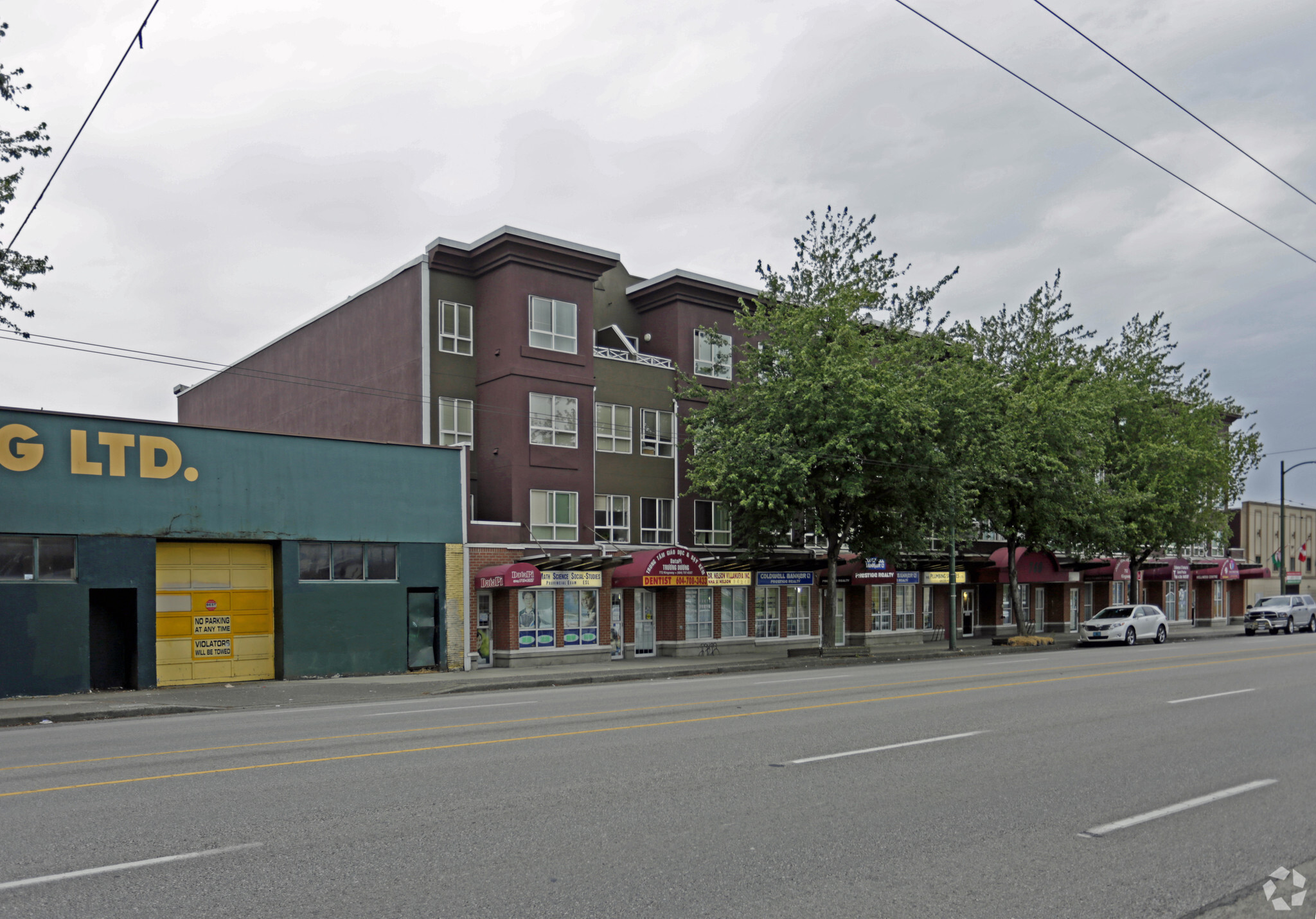 760-774 Kingsway, Vancouver, BC for sale Primary Photo- Image 1 of 11