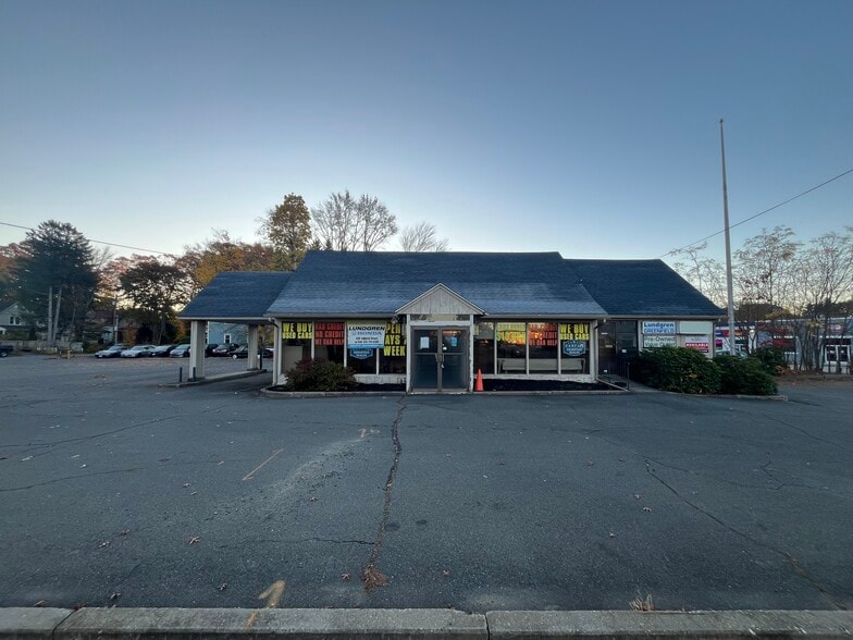 377 Federal St, Greenfield, MA for sale - Building Photo - Image 3 of 8