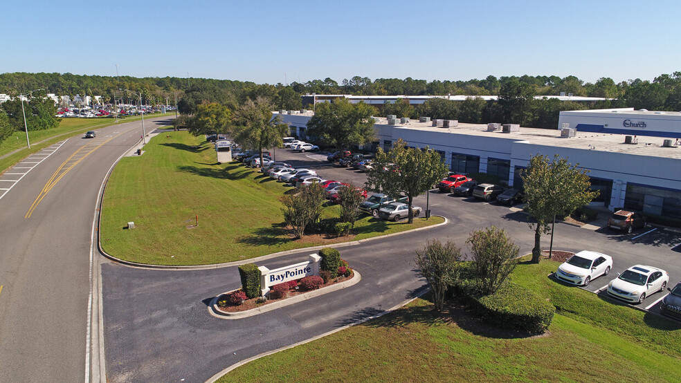 6600 Youngerman Cir, Jacksonville, FL for lease - Building Photo - Image 2 of 41