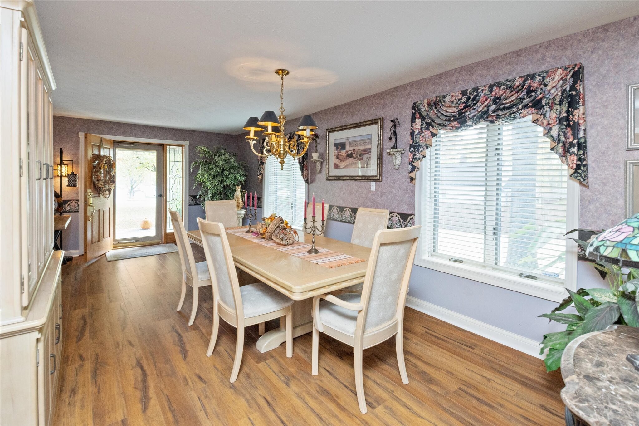 876 N Raceway Rd, Indianapolis, IN 46234 Flex for Sale