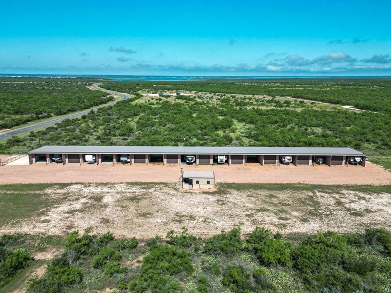 1432 FM 1929, Voss, TX for sale - Primary Photo - Image 1 of 36