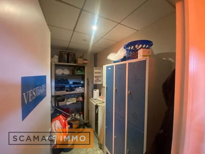 Office in COURCOURONNES for lease - Interior Photo - Image 2 of 8