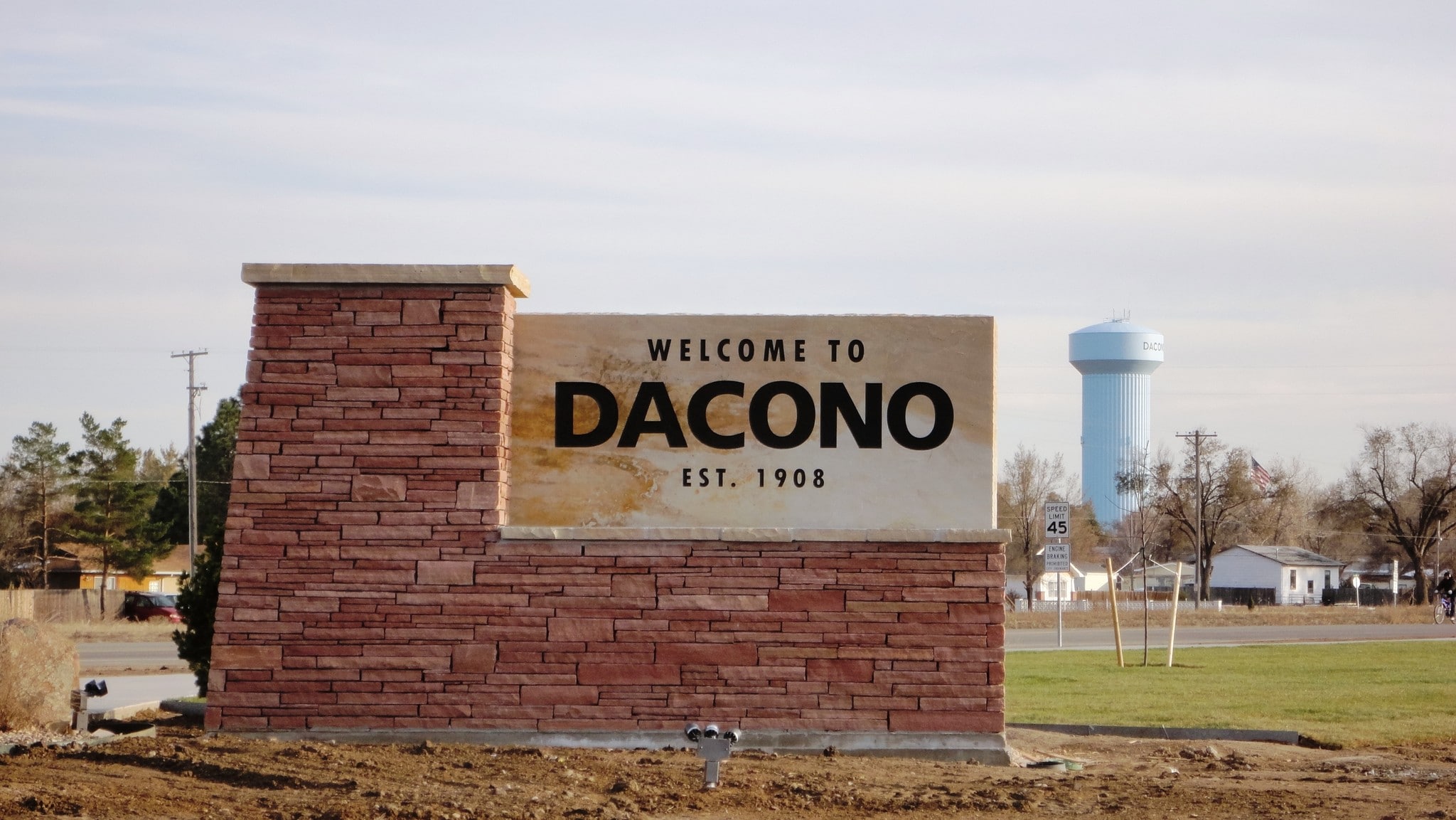 5998 HWY 52, Dacono, CO 80514 STATION AVENUE PLAZA 1