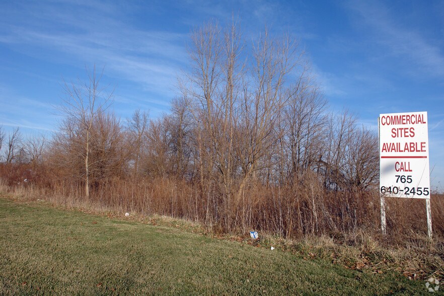 E 59th St, Anderson, IN for sale - Building Photo - Image 1 of 1