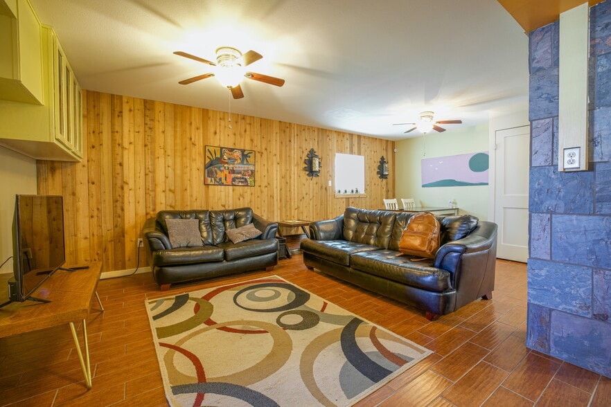 129 E Esperanza St, South Padre Island, TX for sale - Building Photo - Image 3 of 19